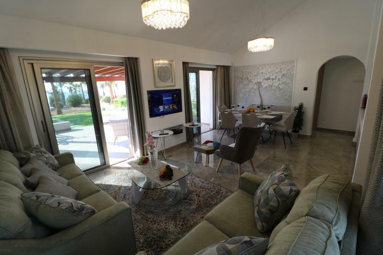 Yulya Villa By Taimoura Paphos Exteriör bild